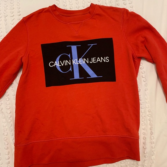 Calvin Klein Sweater - Picture 2 of 5